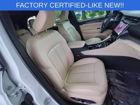 Certified 2025 Jeep Grand Cherokee Limited w/ Luxury Tech Group II RWD image 37