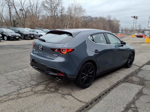 Used 2024 MAZDA MAZDA3 s image 5