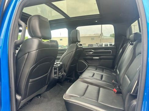 Used 2022 RAM 1500 Laramie AWD/4WD image 18
