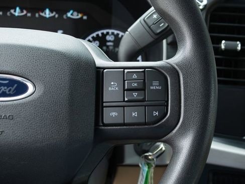 Used 2023 Ford F150 XLT image 13