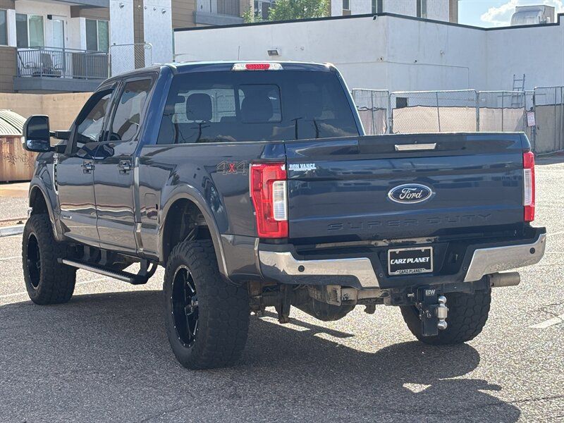 Used 2017 Ford F350 Lariat w/ Lariat Value Package AWD/4WD image 6
