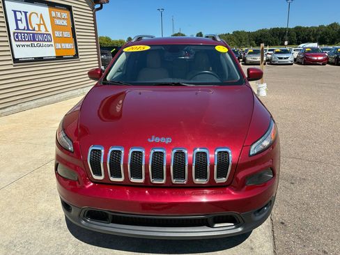 Used 2015 Jeep Cherokee Latitude w/ Cold Weather Group FWD image 2