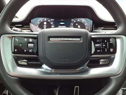 Used 2024 Land Rover Range Rover Long Wheelbase Autobiography image 23