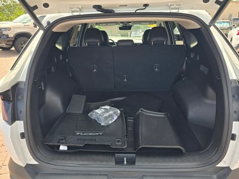 Certified 2025 Hyundai Tucson SEL AWD/4WD image 25