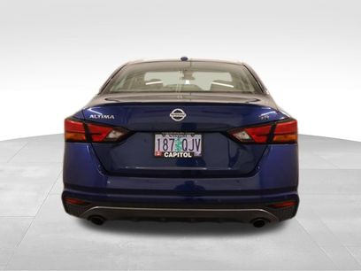 Used 2022 Nissan Altima 2.5 SR