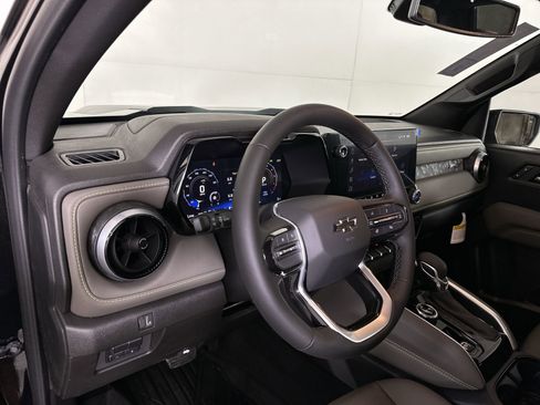 New 2025 Chevrolet Colorado ZR2 w/ Technology Package image 10