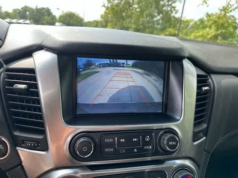 Used 2017 Chevrolet Tahoe Premier AWD/4WD image 11