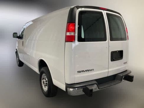 Used 2024 GMC Savana 2500 w/ Driver Convenience Package image 4