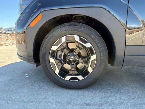 Used 2025 Hyundai Santa Fe SEL image 10