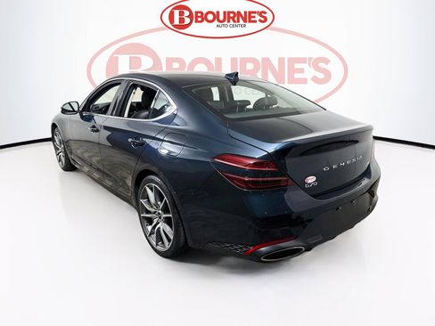 Used 2025 Genesis G70 2.5T image 8