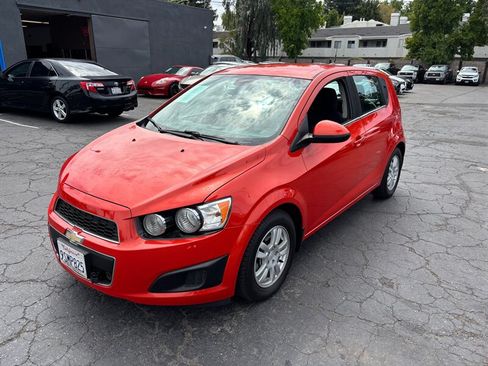 Used 2013 Chevrolet Sonic LT FWD image 9