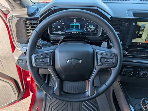 Used 2025 Chevrolet Silverado 1500 ZR2 w/ Technology Package image 14