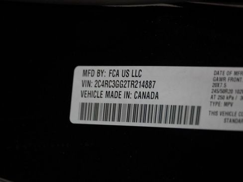 New 2026 Chrysler Pacifica Limited w/ S Appearance Package image 38