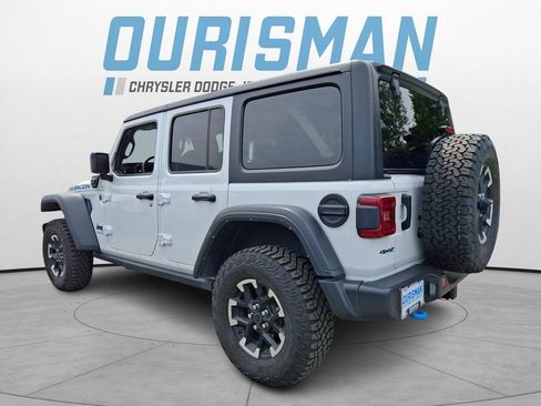 Used 2024 Jeep Wrangler Unlimited Rubicon 4xe AWD/4WD image 4