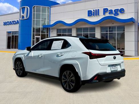 Used 2024 Lexus UX 250h F Sport FWD image 3