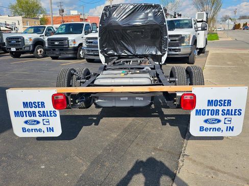Used 2027 Ford E-450 and Econoline 450 Super Duty w/ Power Equipment Group RWD image 9
