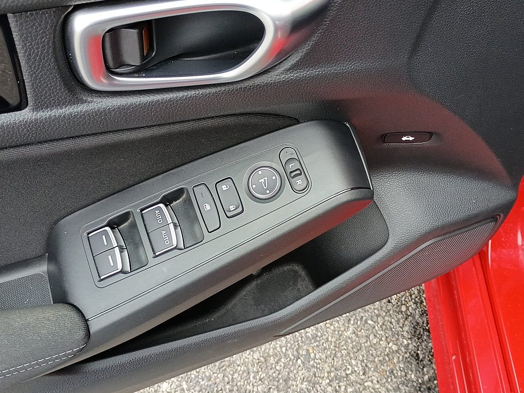 Certified 2024 Honda Civic EX image 17