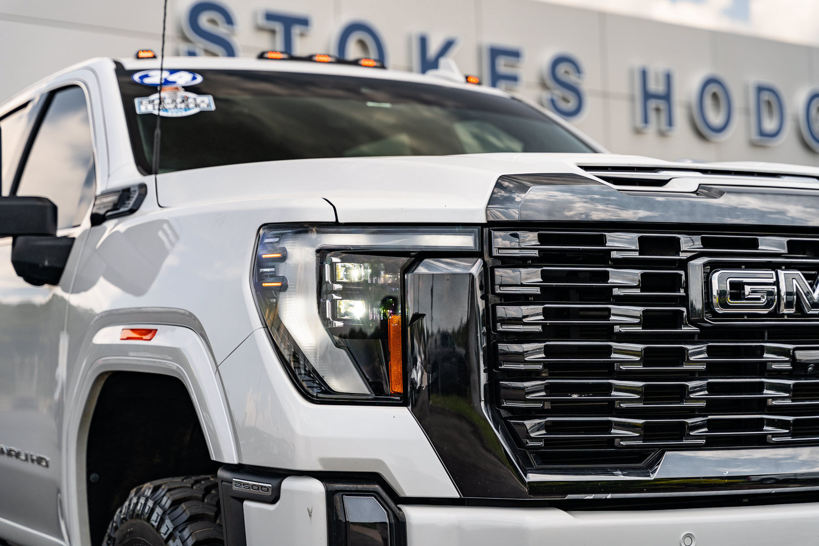 Used 2024 GMC Sierra 2500 Denali Ultimate w/ Max Trailering Package AWD/4WD image 10