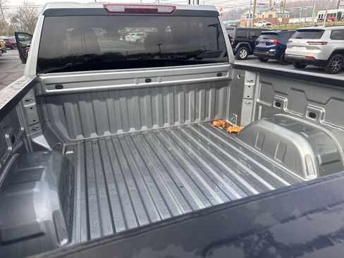 New 2026 GMC Sierra 1500 Elevation image 5