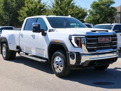 New 2026 GMC Sierra 3500 SLT w/ SLT Convenience Package