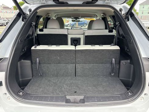 Used 2025 Mitsubishi Outlander SE AWD/4WD image 15