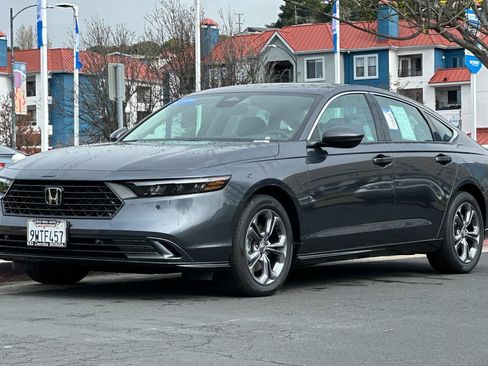 Used 2025 Honda Accord EX-L image 7