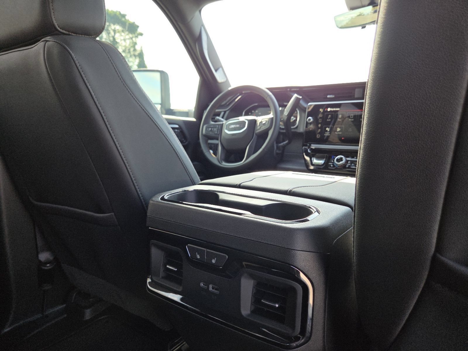 New 2026 GMC Sierra 2500 AT4 w/ AT4 Premium Plus Package AWD/4WD image 29