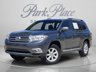 Used 2013 Toyota Highlander SE