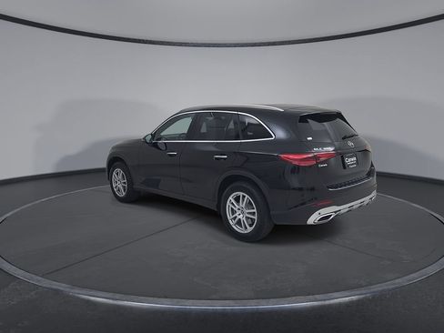 Used 2023 Mercedes-Benz GLC 300 4MATIC image 12