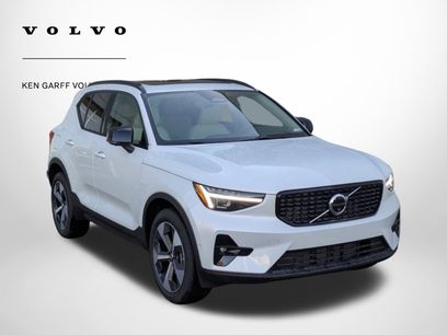New 2026 Volvo XC40 B5 Plus w/ Climate Package