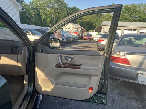 Used 2004 Kia Sorento EX AWD/4WD image 19