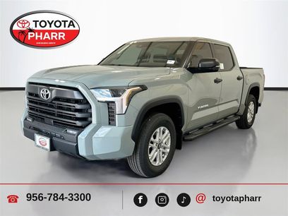 New 2026 Toyota Tundra SR5 w/ SR5 Convenience Package
