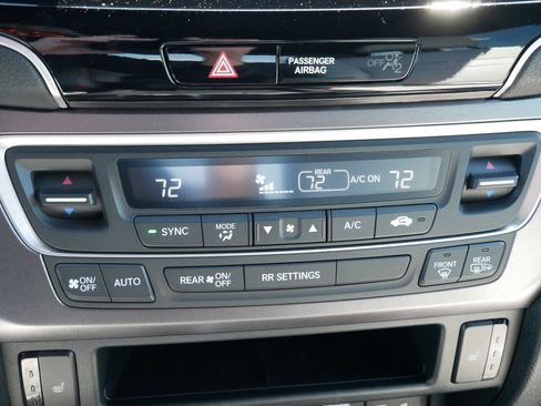 Used 2023 Honda Passport EX-L image 24