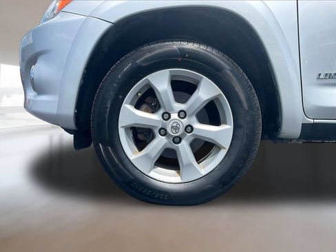 Used 2011 Toyota RAV4 Limited w/ Limited Extra Value Pkg AWD/4WD image 33