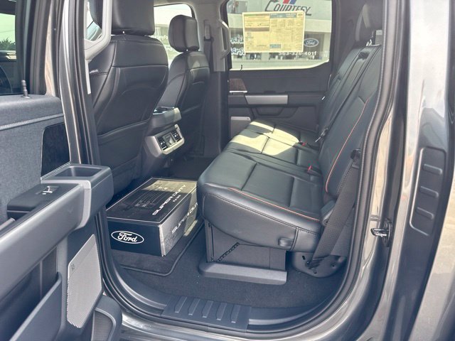 New 2026 Ford F350 Lariat w/ Lariat Ultimate Package AWD/4WD image 29