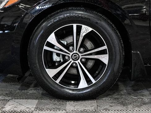 Used 2021 Nissan Sentra SV image 18
