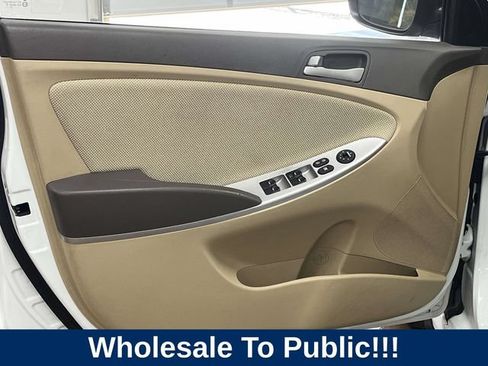 Used 2013 Hyundai Accent GLS FWD image 14