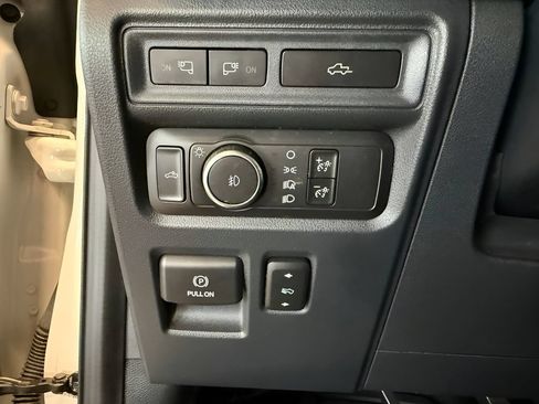 Used 2021 Ford F150 Lariat w/ Equipment Group 502A High AWD/4WD image 16