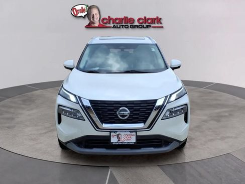 Used 2021 Nissan Rogue SV w/ Premium Package FWD image 8