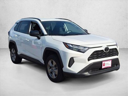Certified 2025 Toyota RAV4 LE AWD/4WD image 3