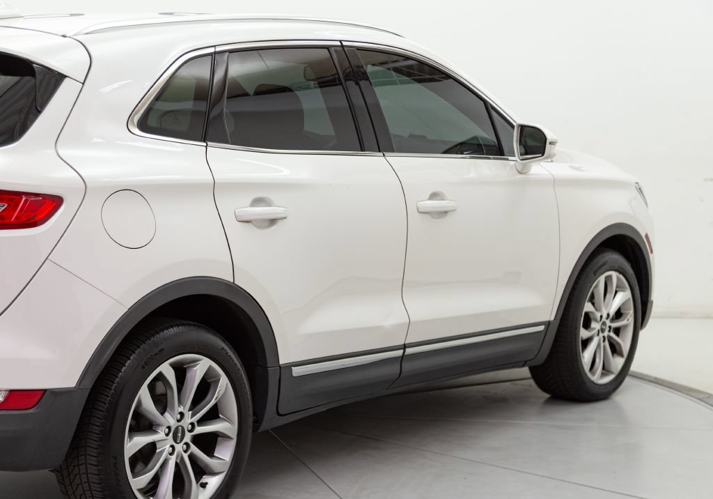 Used 2015 Lincoln MKC AWD w/ Equipment Group 101A Select image 16