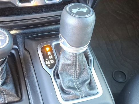 Used 2024 Jeep Wrangler Unlimited Sahara w/ Technology Group image 14