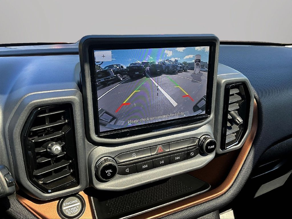 Used 2022 Ford Bronco Sport Outer Banks w/ Tech Package AWD/4WD image 16