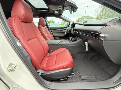 New 2026 MAZDA MAZDA3 Carbon AWD/4WD image 27