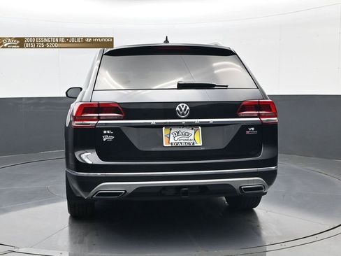 Used 2018 Volkswagen Atlas SEL Premium AWD/4WD image 6
