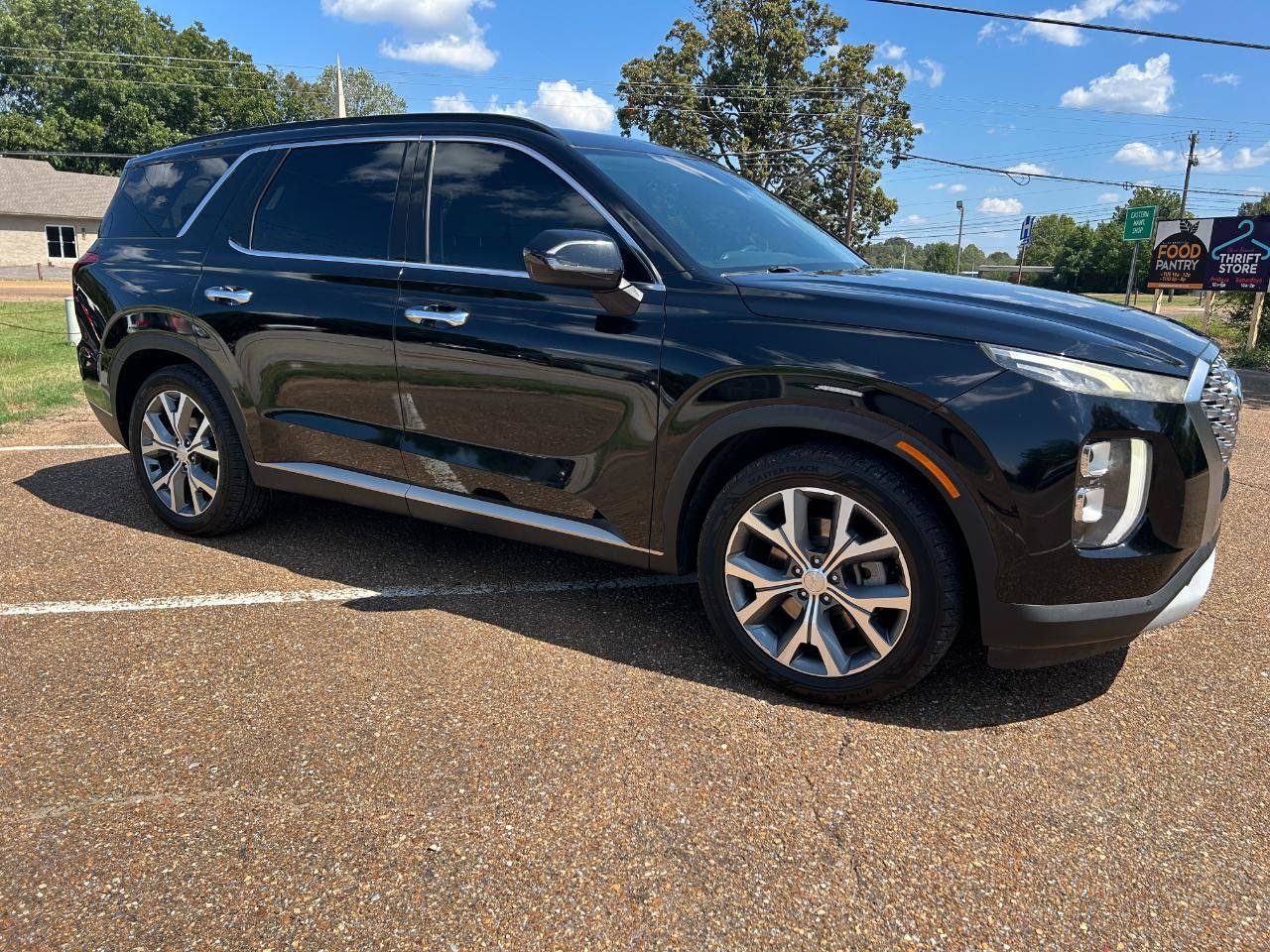 Used 2020 Hyundai Palisade SEL FWD image 2