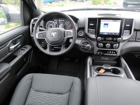 Certified 2025 RAM 1500 Big Horn image 15