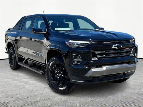 New 2025 Chevrolet Colorado Z71 w/ Midnight Edition image 1