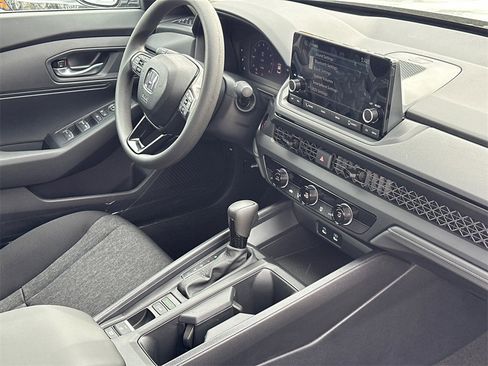 New 2025 Honda Accord LX image 7
