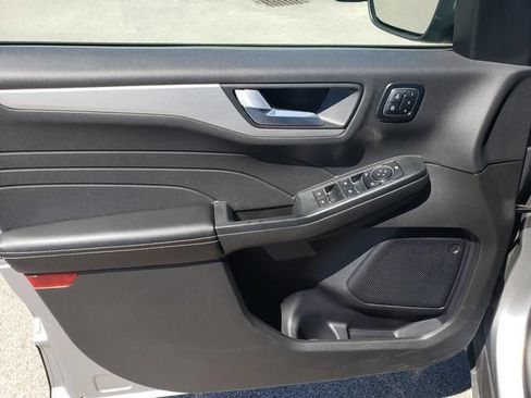 Used 2024 Ford Escape Platinum AWD/4WD image 10
